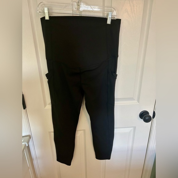Fabletics PureLuxe High-Waisted Maternity 7/8 Legging size Medium - Picture 6 of 9